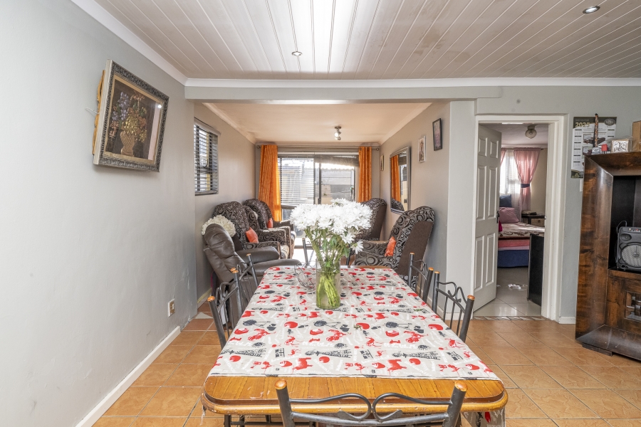 3 Bedroom Property for Sale in Scottsdene Western Cape